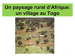 Un paysage rural: un village au Togo (Afrique).