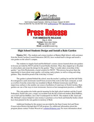 NC: Manteo High School Students Design and Install a Rain Garden