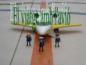 VIATGE EN AVIÓ