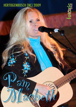 PAM MACBETH HOLLANDE 2009