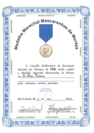  Diploma da medalha Marechal Mascarenhas de Moraes atribuida a Artur Victoria