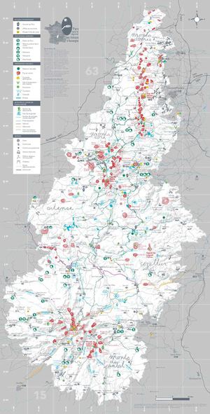 CARTE du livret de découvertes - Parc naturel régional des Volcans d'Auvergne - 2012/2013