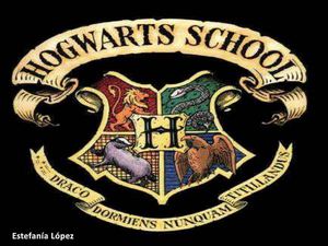 Escuela de magia y hechicería Hogwarts.