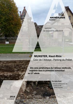 MUNSTER, Cour de l'Abbaye, parking du Prélat (d)