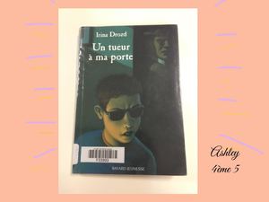 "Un tueur à ma porte" présenté par Ashley