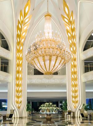 INFINIMENT KHROUMIRIE