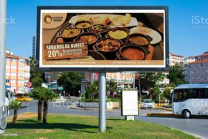 Mockup del Panel Publicitario