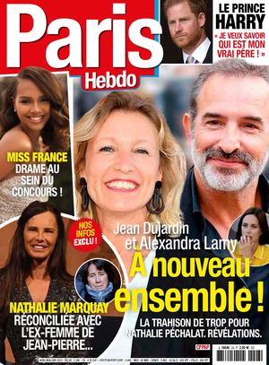 001 052 Paris Hebdo 26