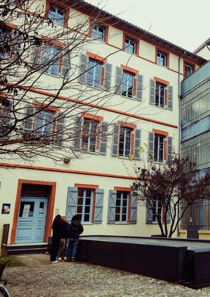 Magazine - Out of context