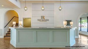 Bayside Oceanfront Resort – Parksville Pool & Luxury Stay