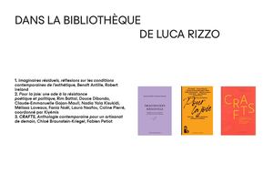Dans La Bibliothèque de l'exposition — Luca Rizzo