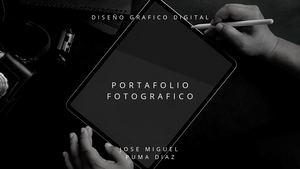 Presentación Portfolio Profesional Elegante En Color Blanco, Negro Y Gris