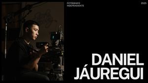 Negro Y Blanco Oscuro Y Moderno Con Fotografía Minimalista Portafolio En Línea De Fotografía