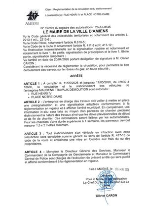 26 AT 0645 Réglementation Du Stationnement De La Circulation Rue Henri IV Et Place Notre Dame Du 11 05 2026 Au 17 05 2026  - Publiée Le 03 07 2026