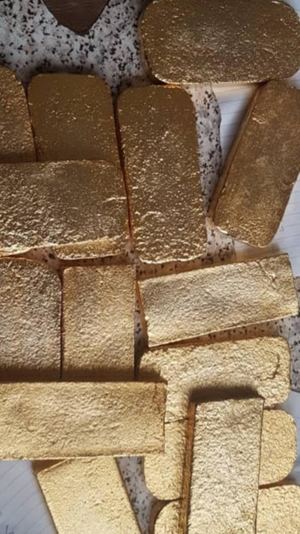 Offer GOLD BARS 22ct and 96% Gold/GOLD NUGGETS/BARS/INGOTS