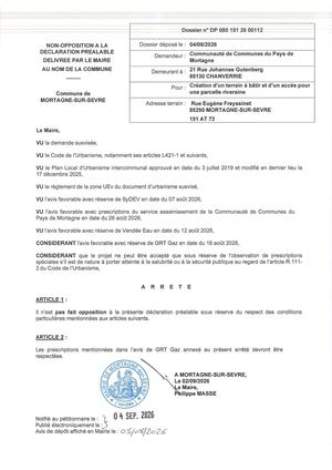 DP2600112-Comcom-020926